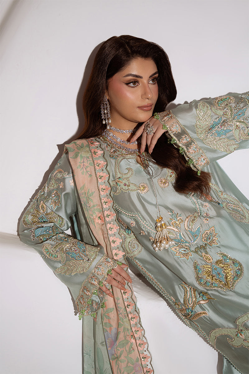 DIVAN